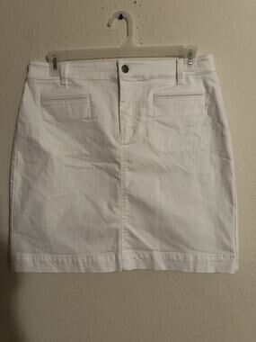 EUC Women’s 10 Talbots White Midi Denim Skirt Pockets Spring Summer Casual